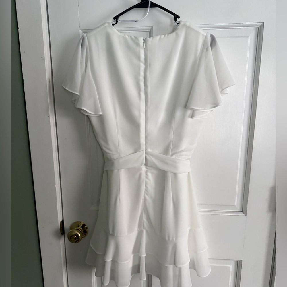Lulus, off white dress - Picture 2 of 4